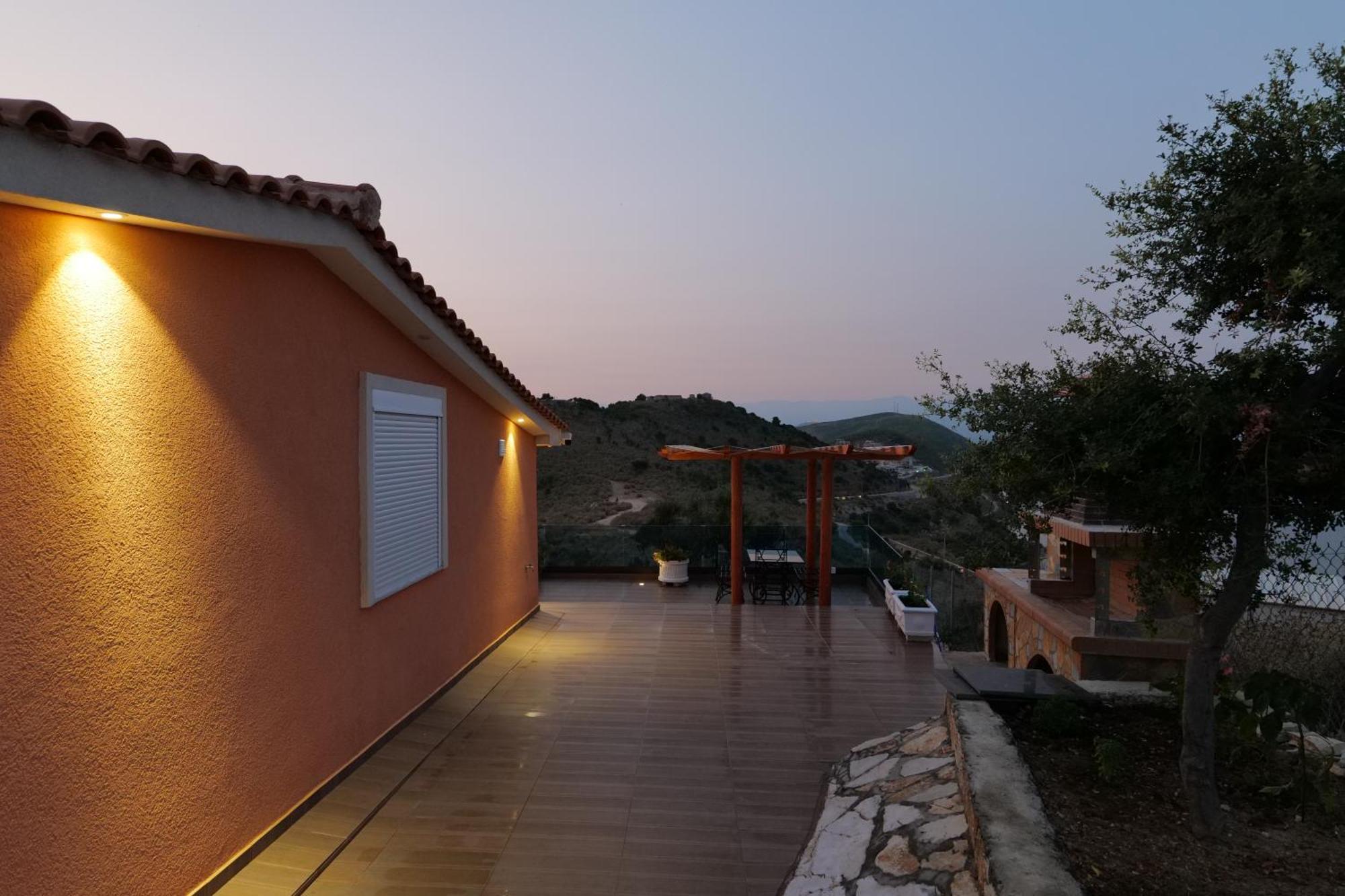 Twins Villa Saranda Extérieur photo